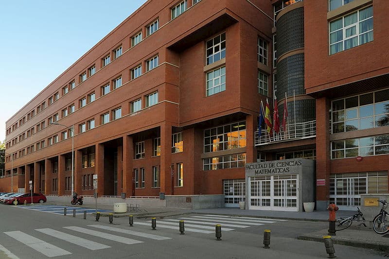 Tomar un baño estas Ejecutante Universidad Complutense de Madrid - Toda la Info - Estudia en España